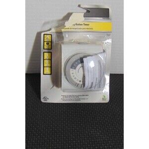 Defiant Indoor Big Button 24 Hour Timer Plug 458205